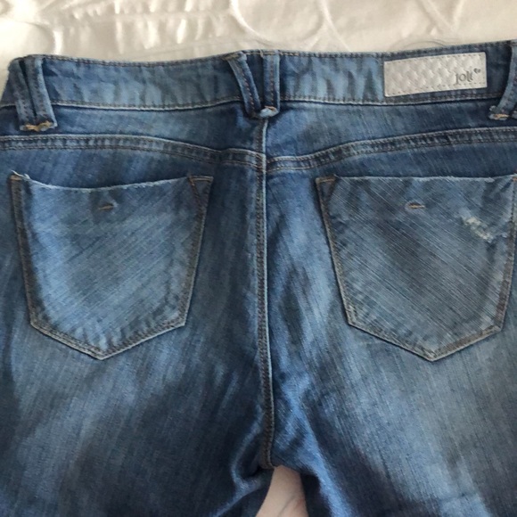 Distressed jeans - Picture 3 of 3